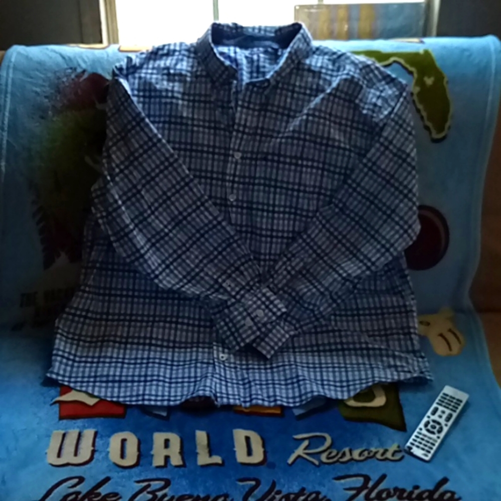 Izod mens long sleeve dress shirt blue striped
